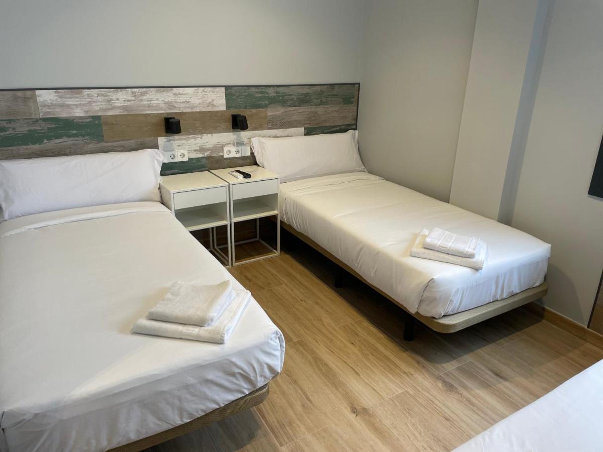 Hey Rooms Cerdanyola del Valles Exteriör bild