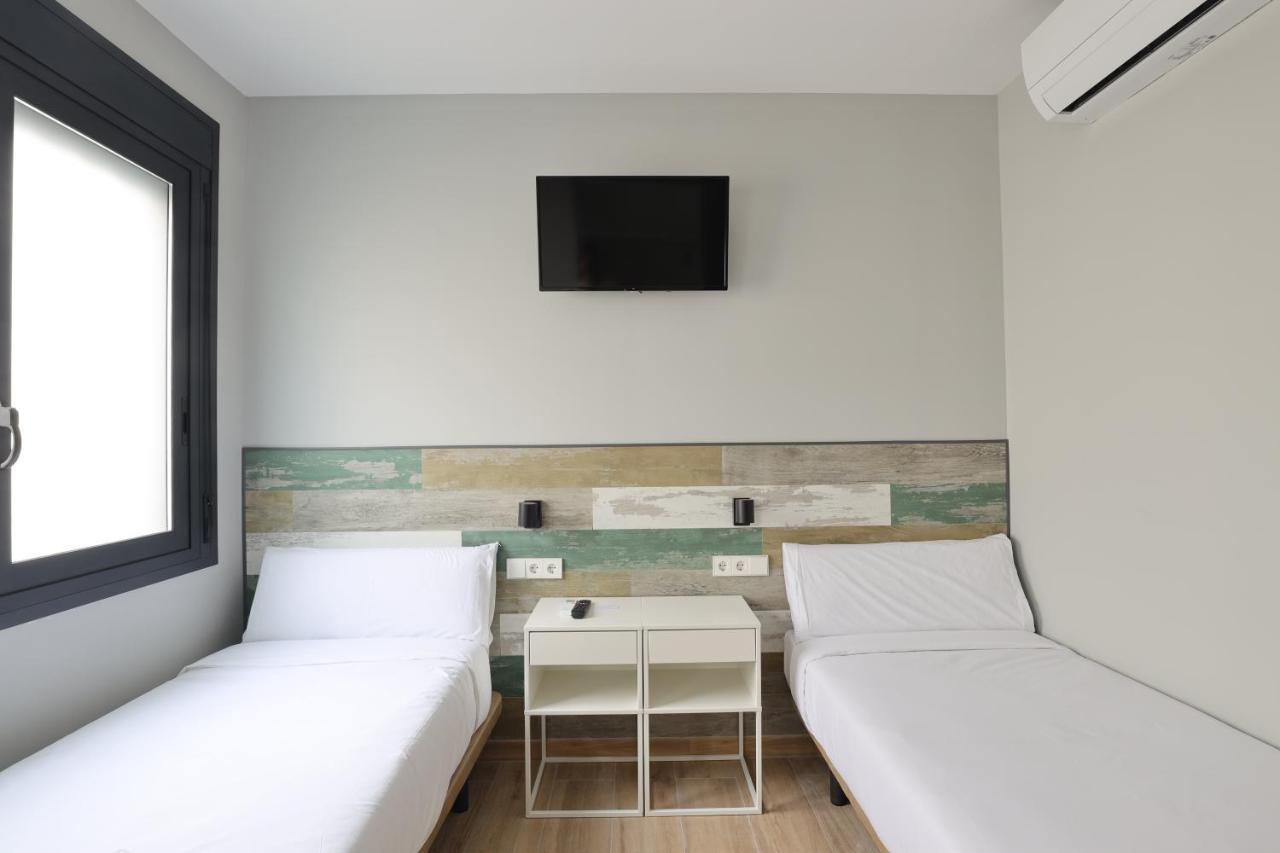 Hey Rooms Cerdanyola del Valles Exteriör bild